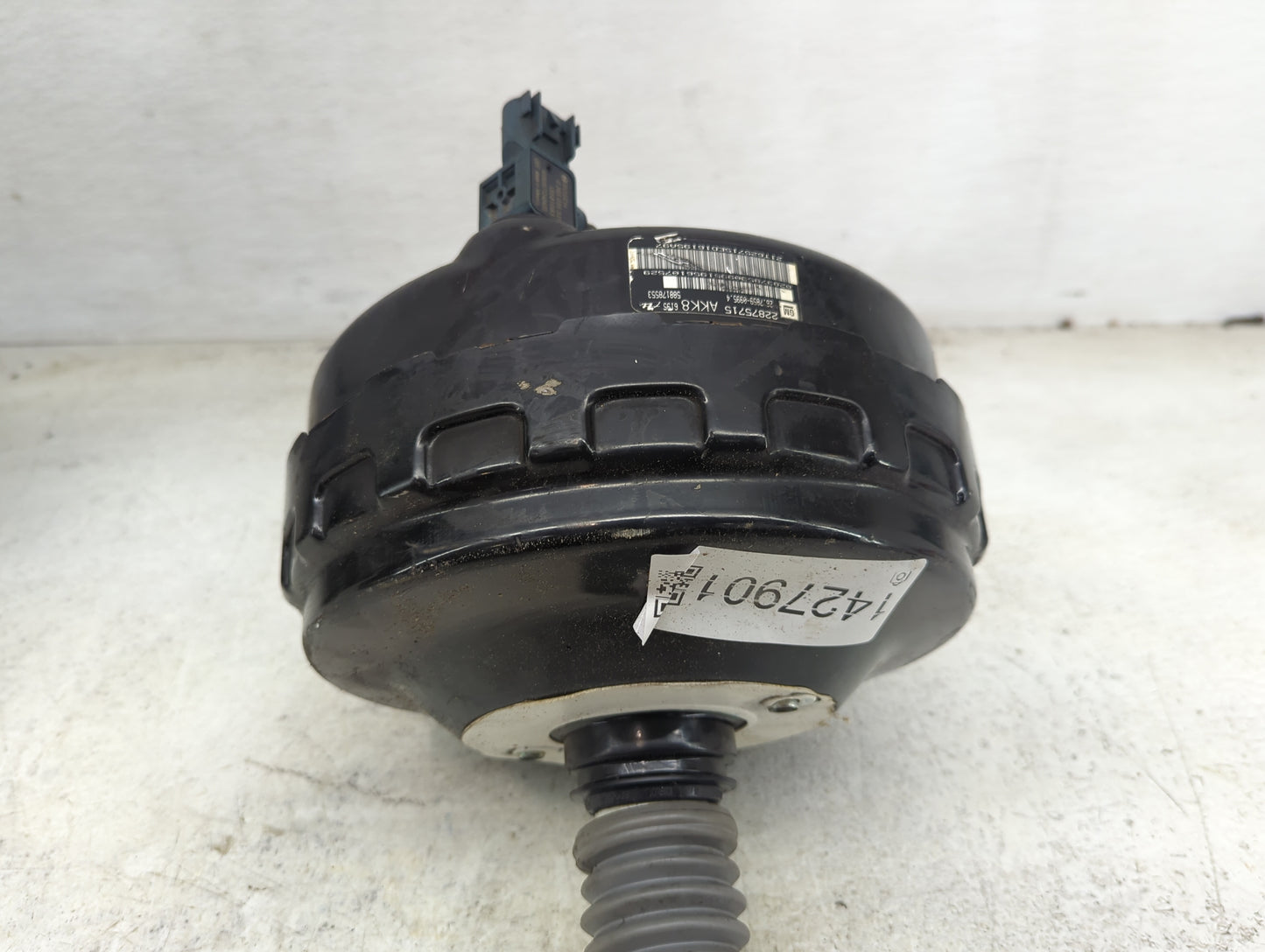 2013-2021 Chevrolet Trax Power Brake Booster Oem 1427905 - Oemusedautoparts1.com