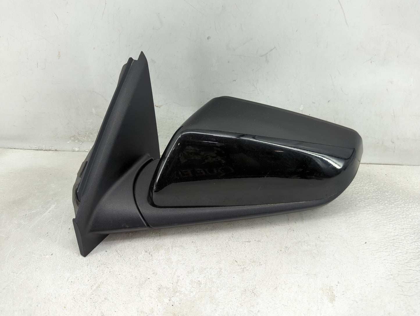 2017-2020 Chevrolet Trax Driver Side View Mirror - Left Door Mirror OEM Used - Oemusedautoparts1.com