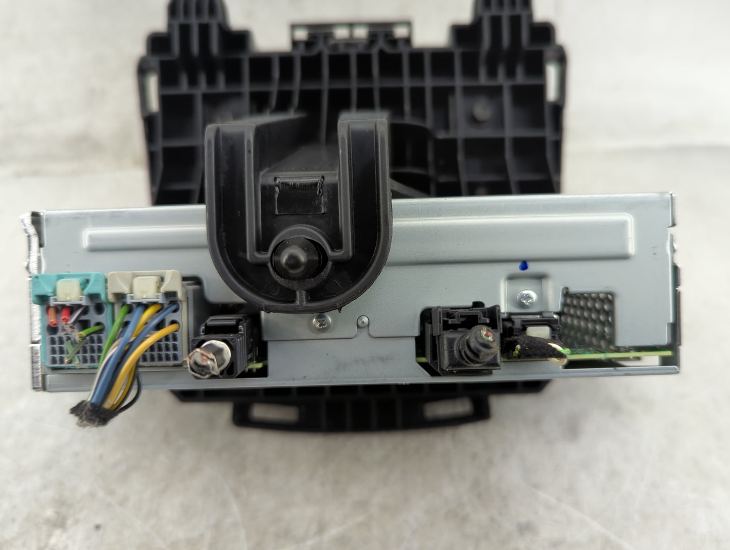 2020 Chevrolet Trax Radio AM FM Cd Player Receiver Replacement P/N:84691595 FT0108A, RCPDF16/551, RCPUFT16-1783, BABFT0106A 