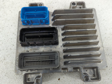 2017-2021 Chevrolet Trax PCM Engine Control Computer ECU ECM PCU OEM P/N:12698131 12692201 Fits Fits 2017 2018 2019 2020 202