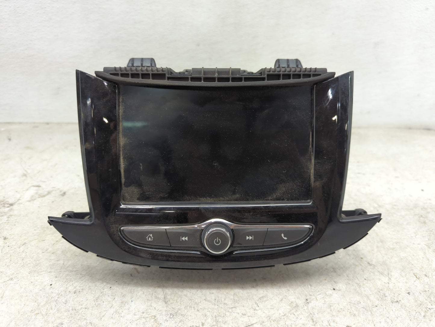 2020 Chevrolet Trax Radio AM FM Cd Player Receiver Replacement P/N:84691596 42588405, 42456728 Fits OEM Used Auto Parts - Oe