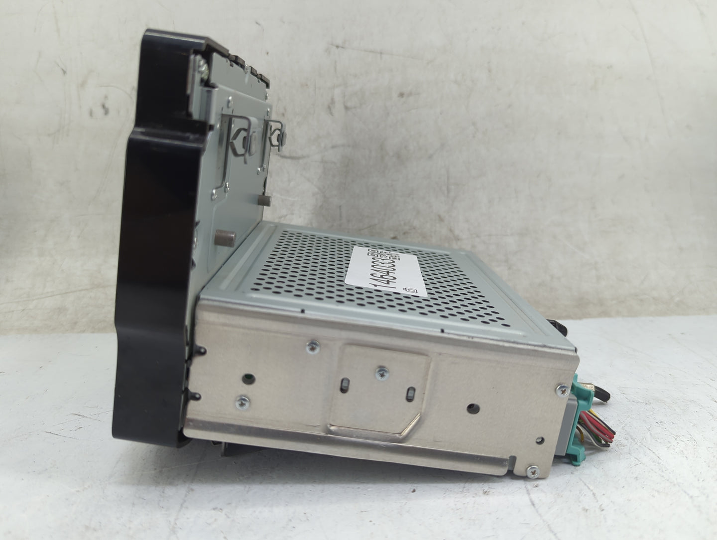 2020 Chevrolet Trax Radio AM FM Cd Player Receiver Replacement P/N:84799509 Fits OEM Used Auto Parts - Oemusedautoparts1.com