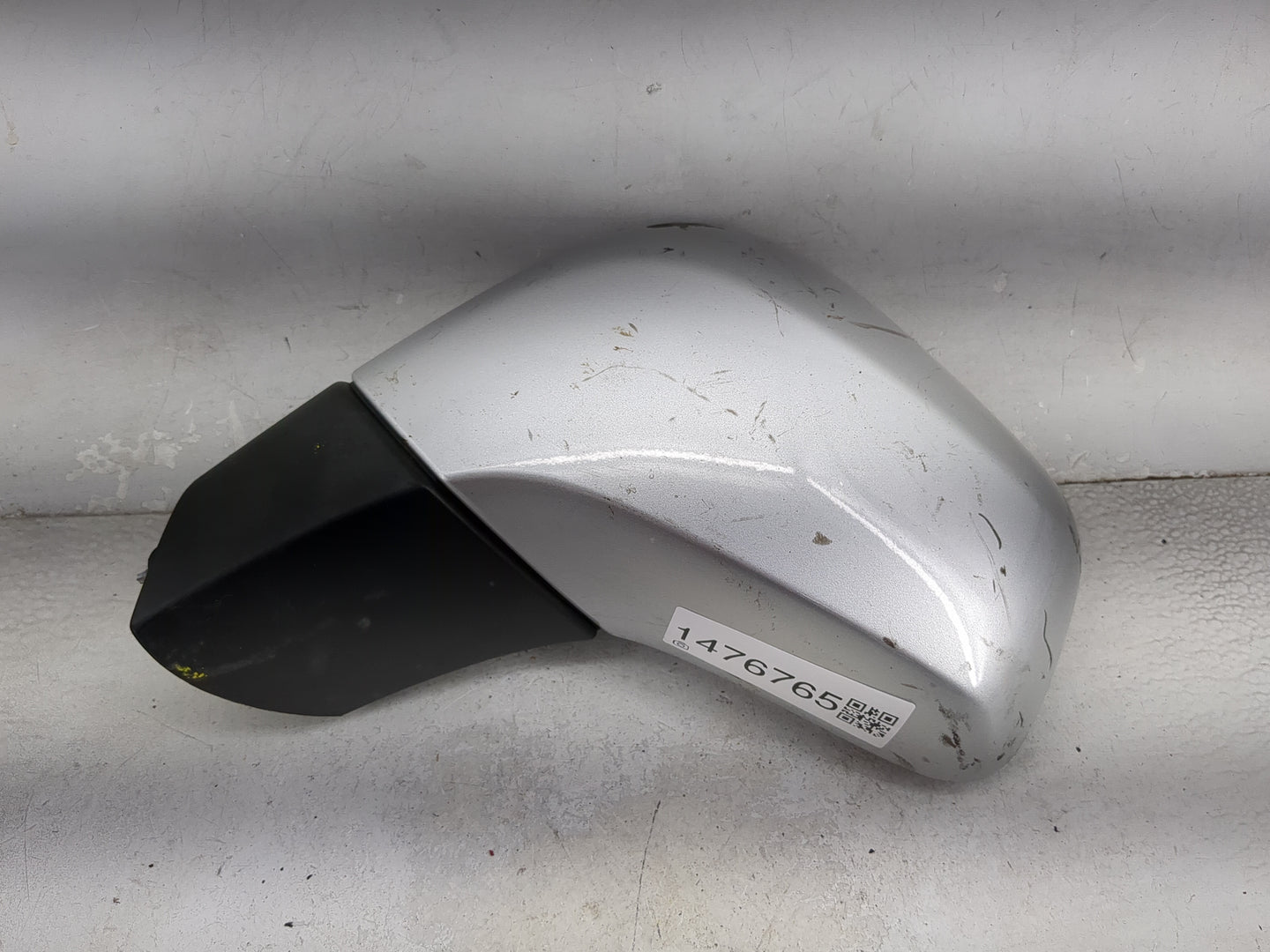 2017-2020 Chevrolet Trax Driver Side View Mirror - Left Door Mirror OEM Used - Oemusedautoparts1.com