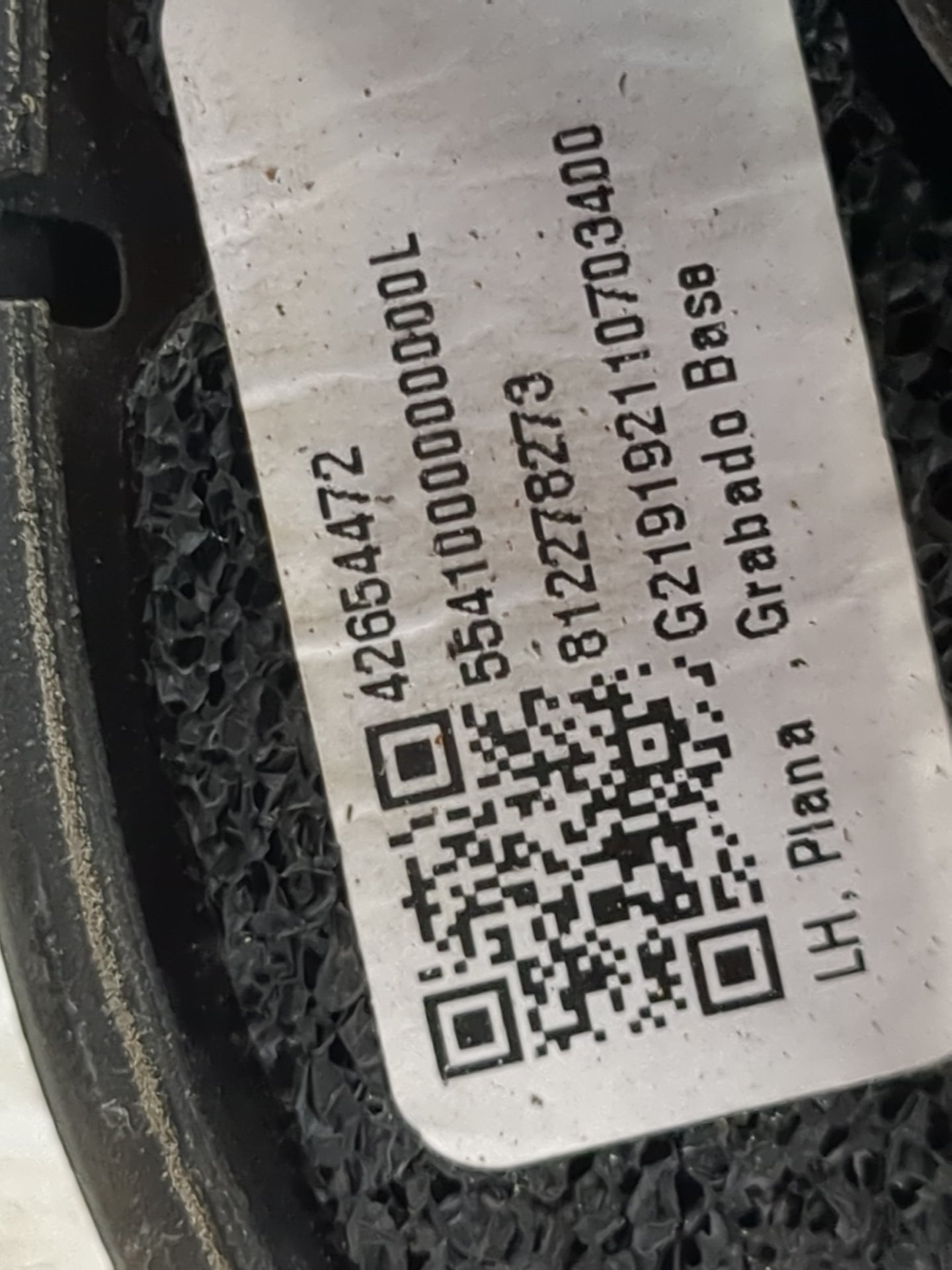 2017-2020 Chevrolet Trax Driver Side View Mirror - Left Door Mirror OEM Used - Oemusedautoparts1.com