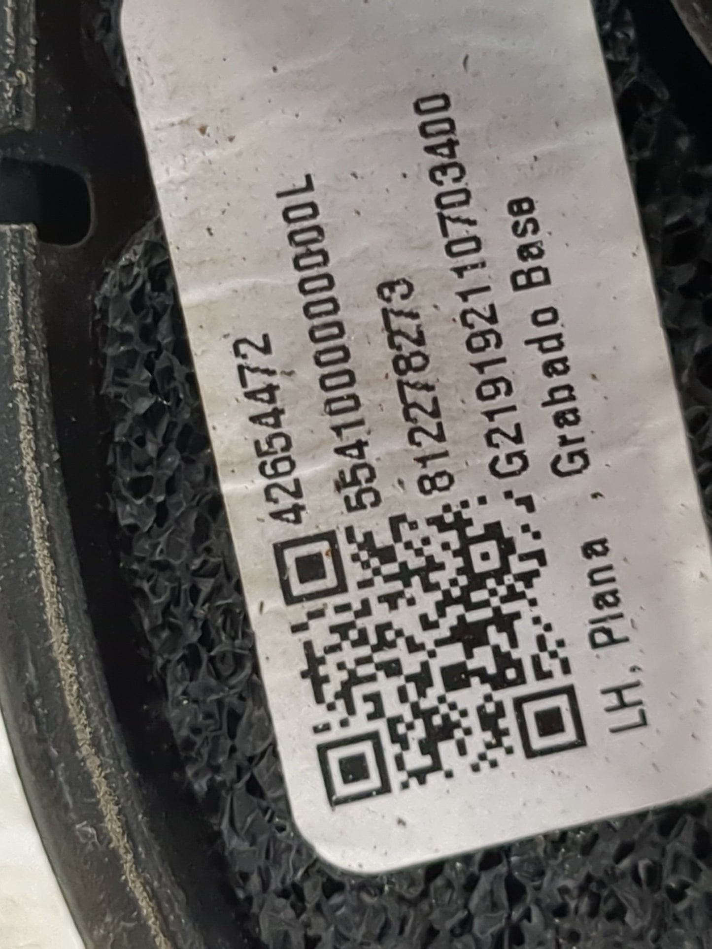 2017-2020 Chevrolet Trax Driver Side View Mirror - Left Door Mirror OEM Used - Oemusedautoparts1.com