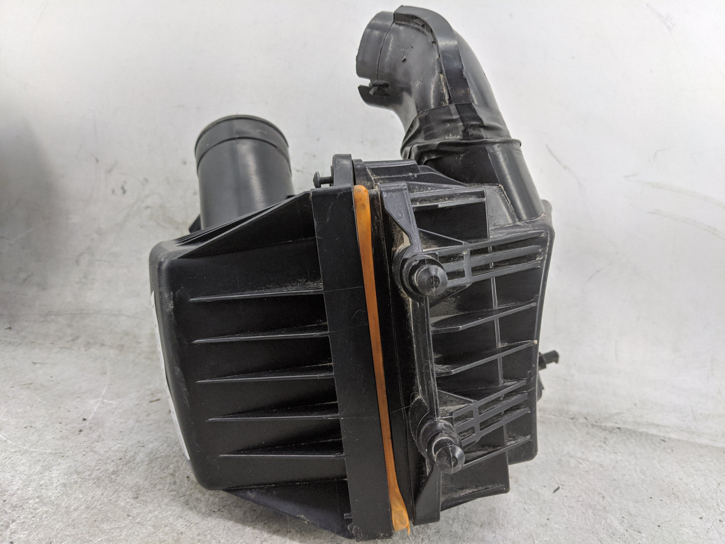 2013-2021 Chevrolet Trax Air Cleaner Intake-duct Hose Tube 1476804 - Oemusedautoparts1.com