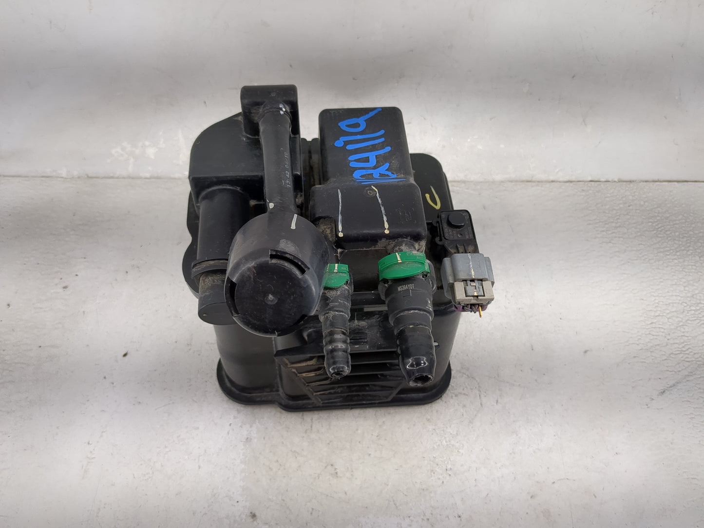 2020 Chevrolet Trax Fuel Vapor Charcoal Canister 1477151 - Oemusedautoparts1.com