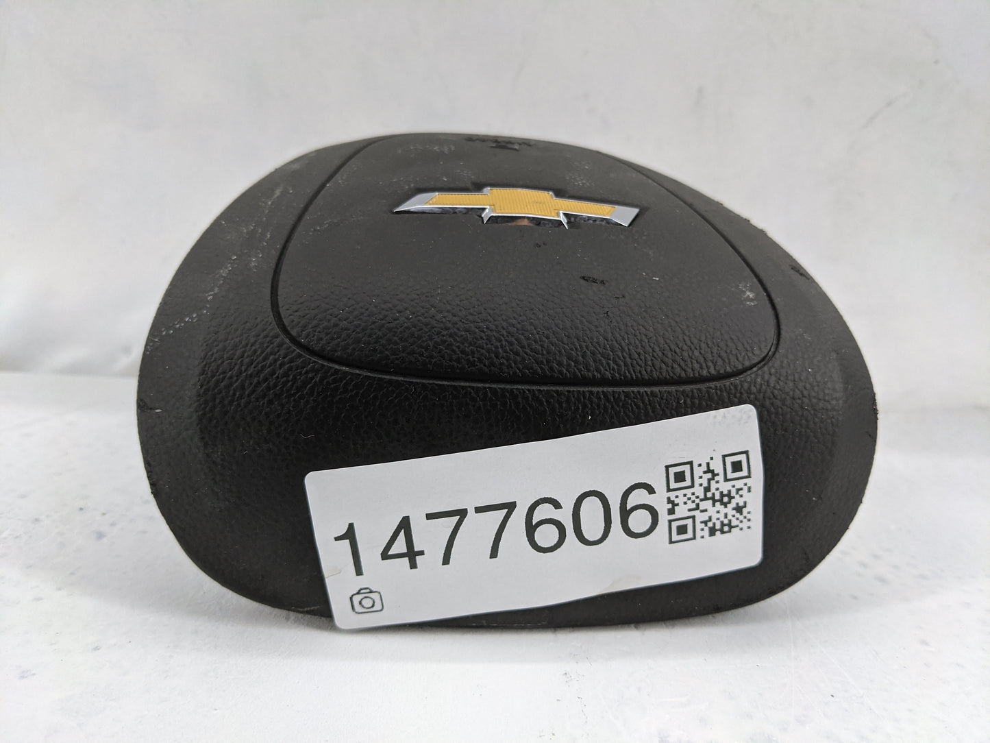 2018-2020 Chevrolet Trax Air Bag Driver Left Steering Wheel Mounted 1477606 - Oemusedautoparts1.com