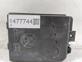 compare product 2018-2021 Chevrolet Trax Fusebox Fuse Box Panel Relay Module P/N:94520906 Fits Fits 2018 2019 2020 2021 OEM Used Auto Parts