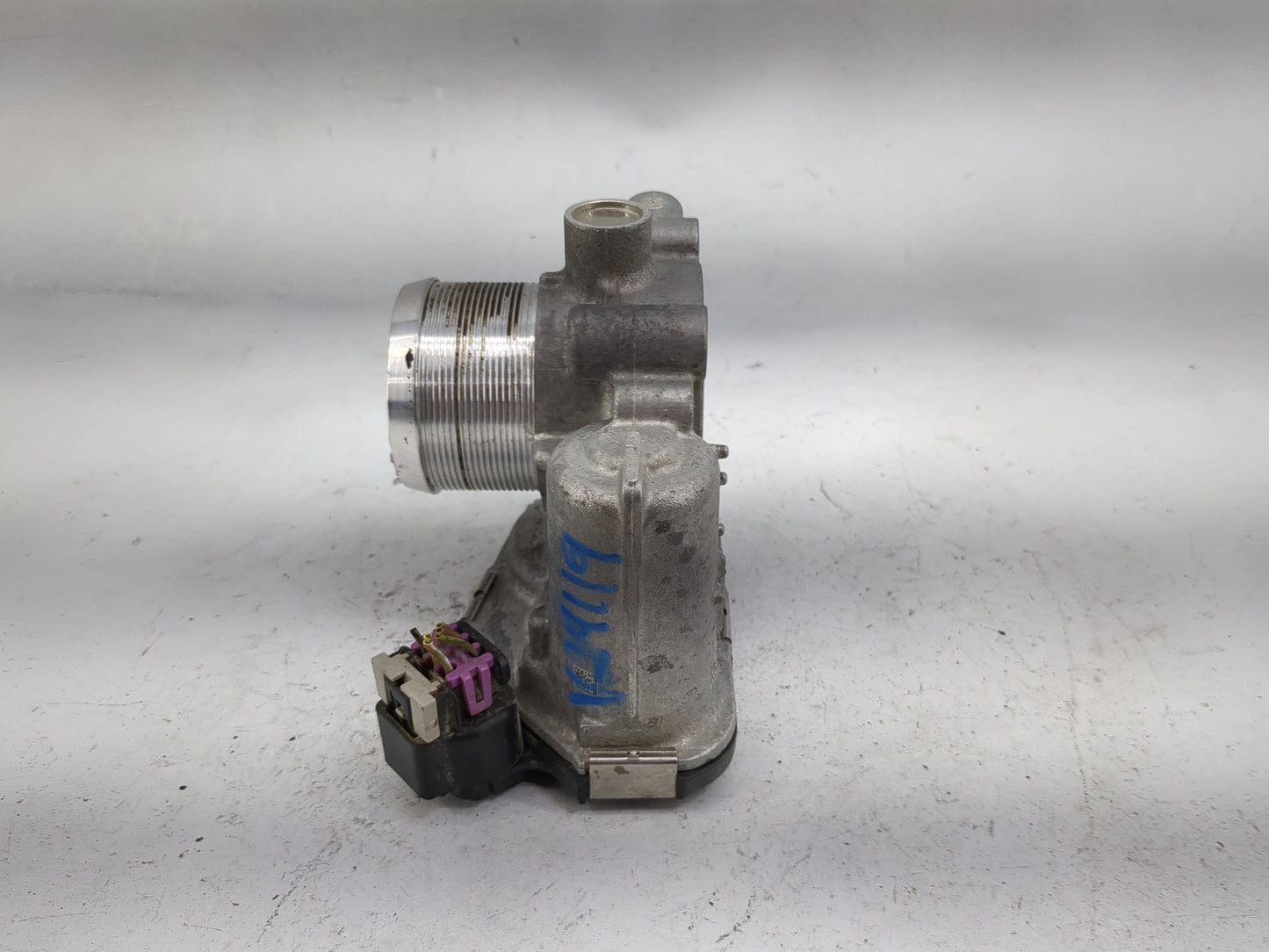 2013-2021 Chevrolet Trax Throttle Body P/N:55565489 0280750499 Fits Fits 2011 2012 2013 2014 2015 2016 2017 2018 2019 2020 2
