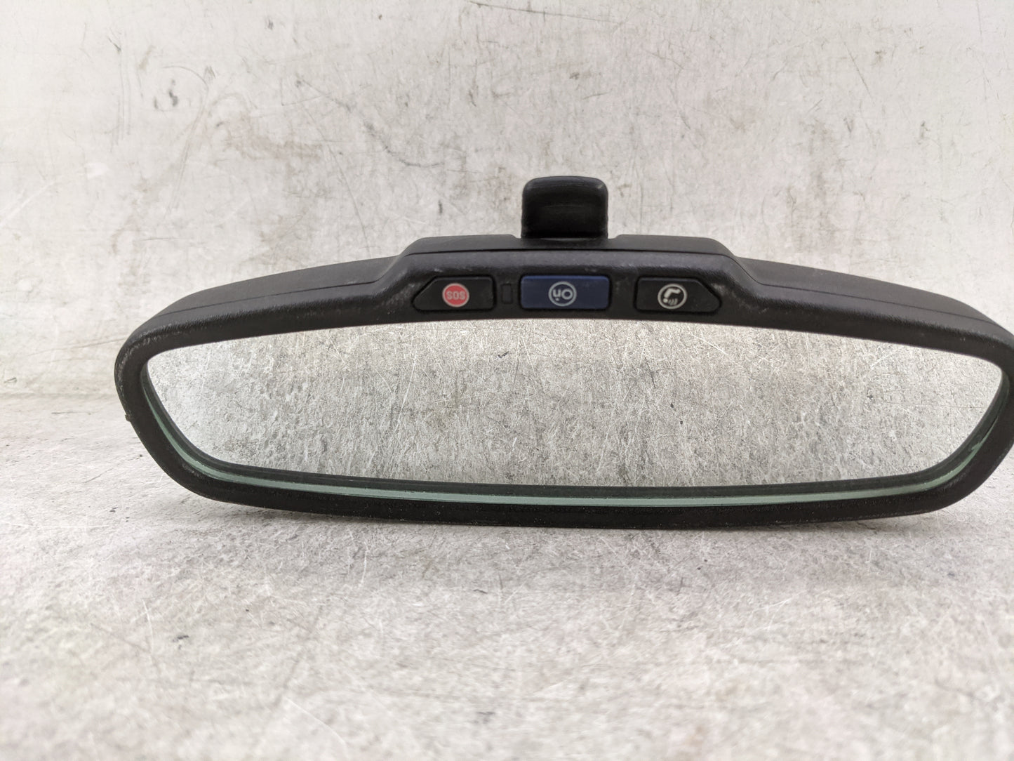2020 Chevrolet Trax Interior Rear View Mirror Replacement OEM P/N:A048070 E11 046391, E11 026391 Fits OEM Used Auto Parts - 