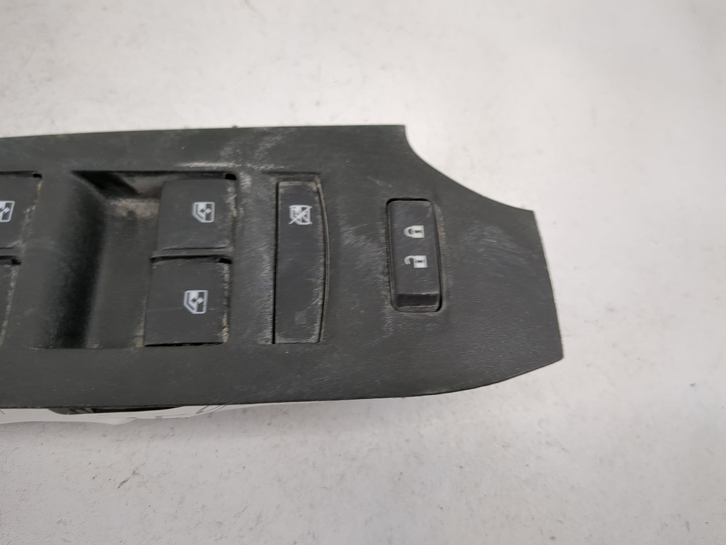 2017-2021 Chevrolet Trax Master Power Window Switch Replacement Driver Side Left P/N:42406141 17015503 Fits OEM Used Auto Pa