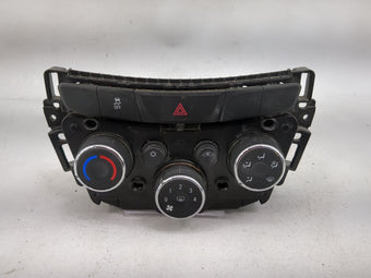 compare product 2017-2021 Chevrolet Trax Climate Control Module Temperature AC/Heater Replacement P/N:42588188 545329302 Fits OEM Used Auto Parts