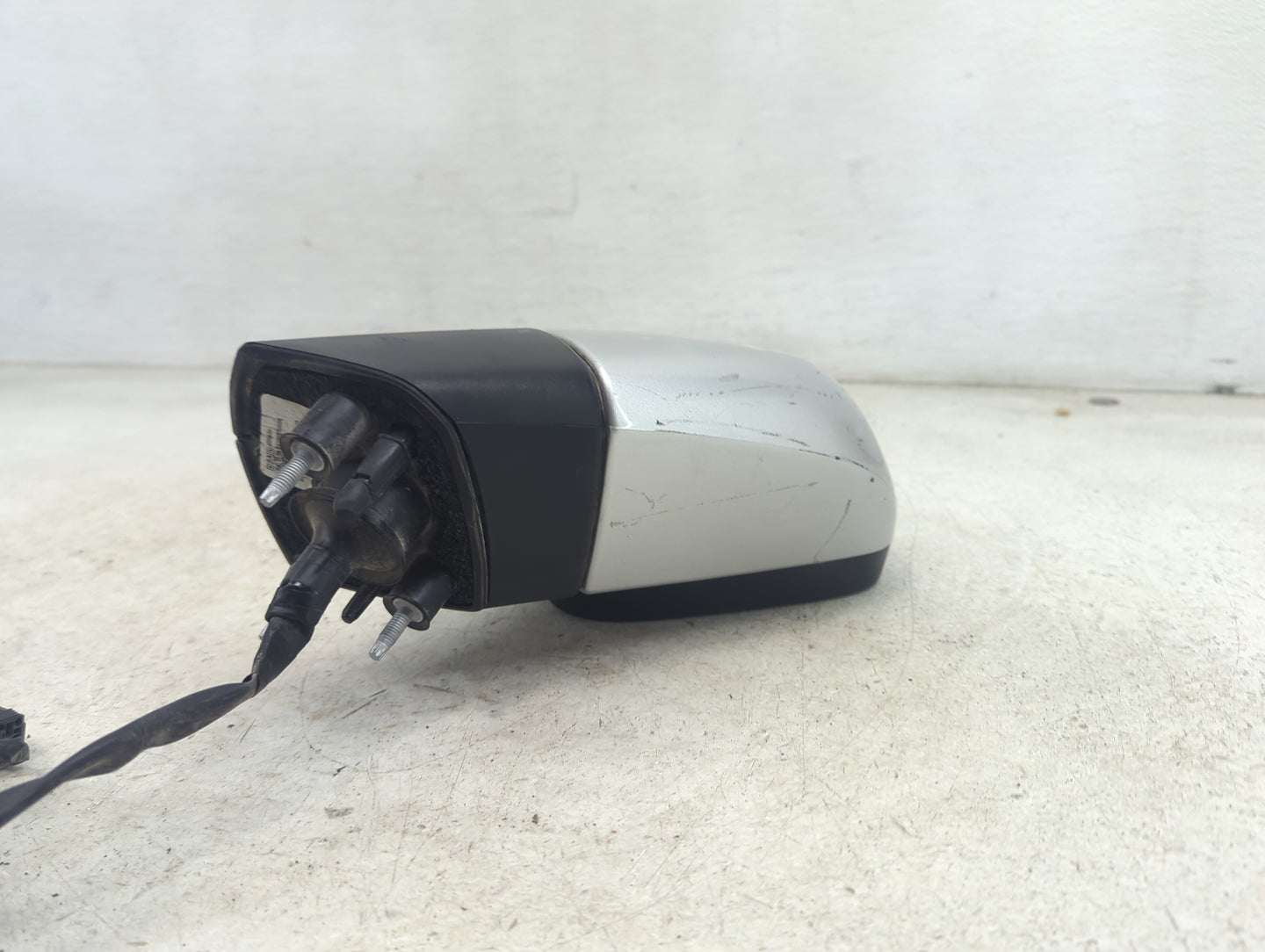 2020 Chevrolet Trax Passenger Side View Mirror - Right Door Mirror OEM Used - Oemusedautoparts1.com
