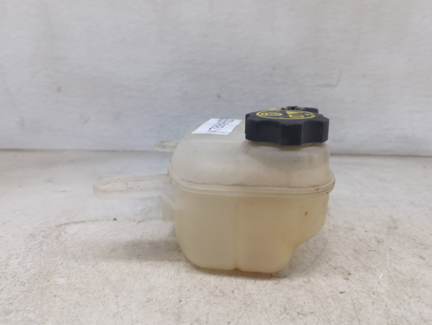 2013-2021 Chevrolet Trax Radiator Coolant Overflow Expansion Tank Bottle 1478909 - Oemusedautoparts1.com