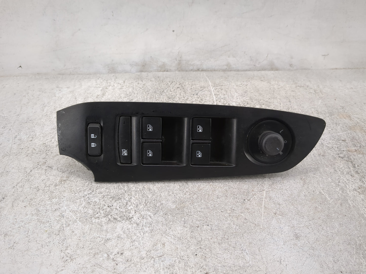 2017-2021 Chevrolet Trax Master Power Window Switch Replacement Driver Side Left P/N:CFL4B 544159 Fits OEM Used Auto Parts -