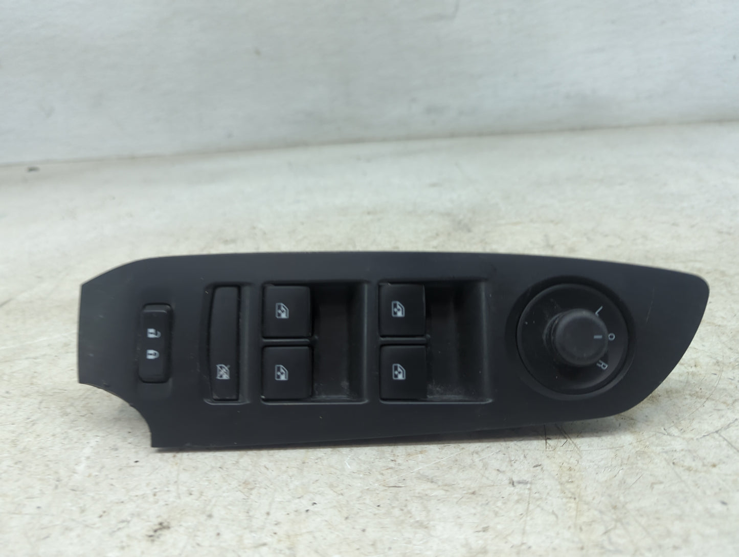 2017-2021 Chevrolet Trax Master Power Window Switch Replacement Driver Side Left P/N:424061221 Fits Fits 2017 2018 2019 2020