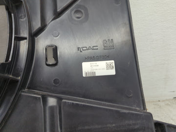 2018-2021 Chevrolet Trax Electric Radiator Cooling Fan Motor Assembly P/N:623119 QFZ1432B Fits Fits 2018 2019 2020 2021 OEM Used Auto Parts