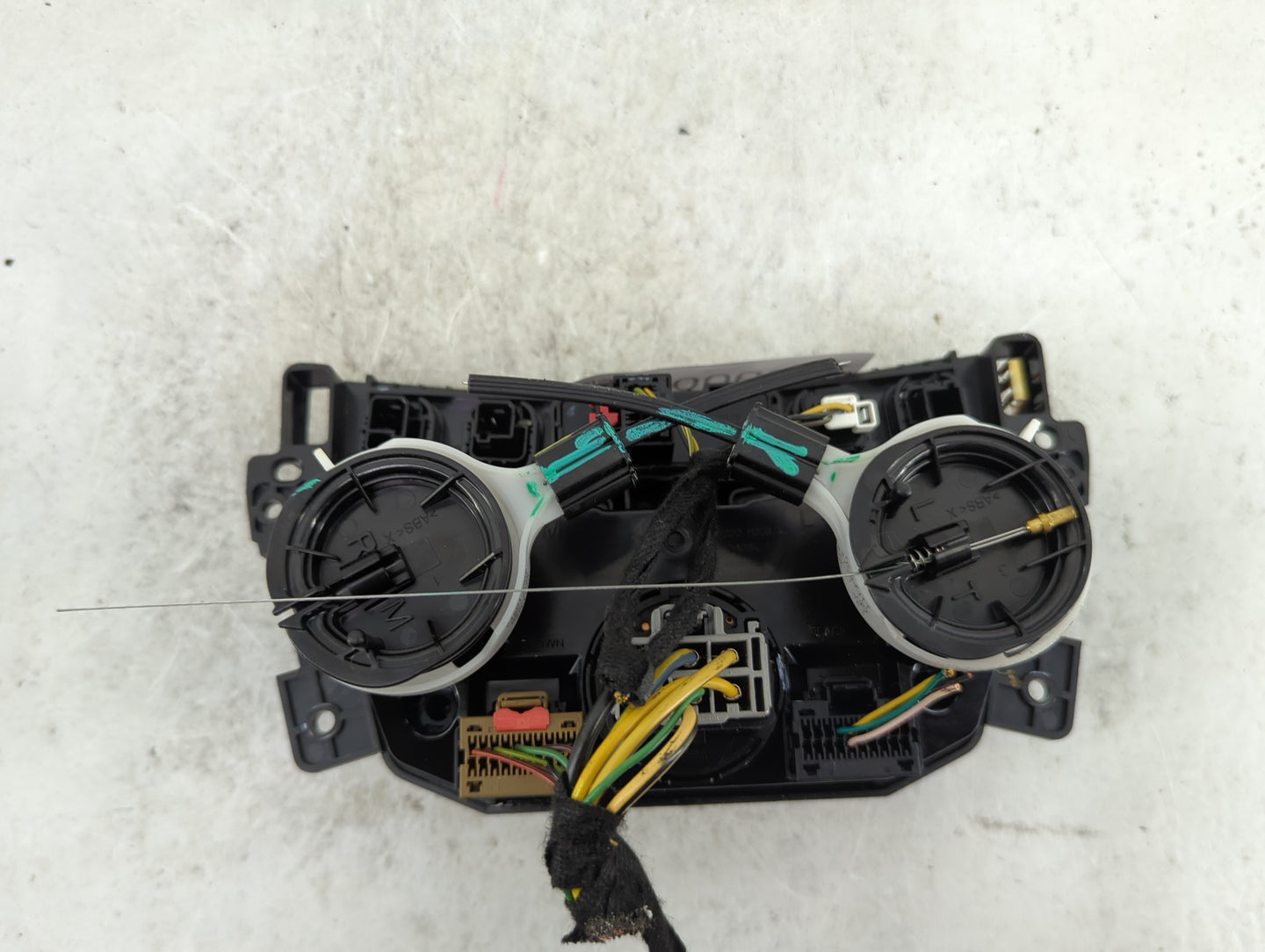 2017-2021 Chevrolet Trax Climate Control Module Temperature AC/Heater Replacement P/N:42588188 3239800000000X Fits OEM Used 