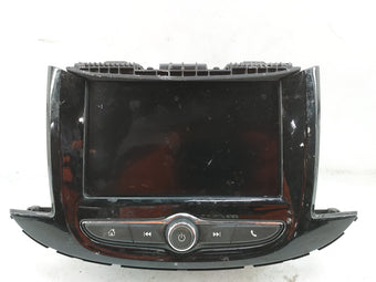 compare product 2017-2020 Chevrolet Trax Radio AM FM Cd Player Receiver Replacement P/N:84691595 42588405, 42456728 Fits Fits 2017 2018 2019 2020 OEM Used Auto Parts