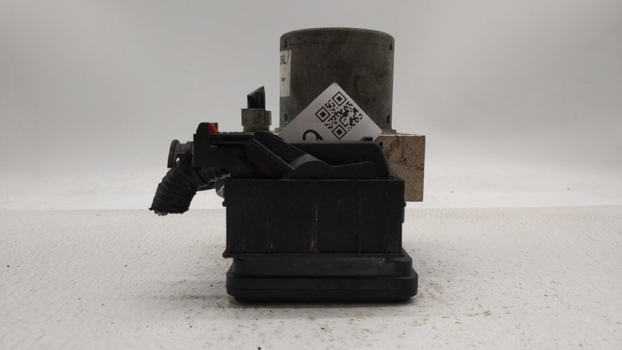 2017-2018 Chevrolet Trax ABS Pump Control Module Replacement P/N:42643519 Fits Fits 2017 2018 OEM Used Auto Parts - Oemuseda