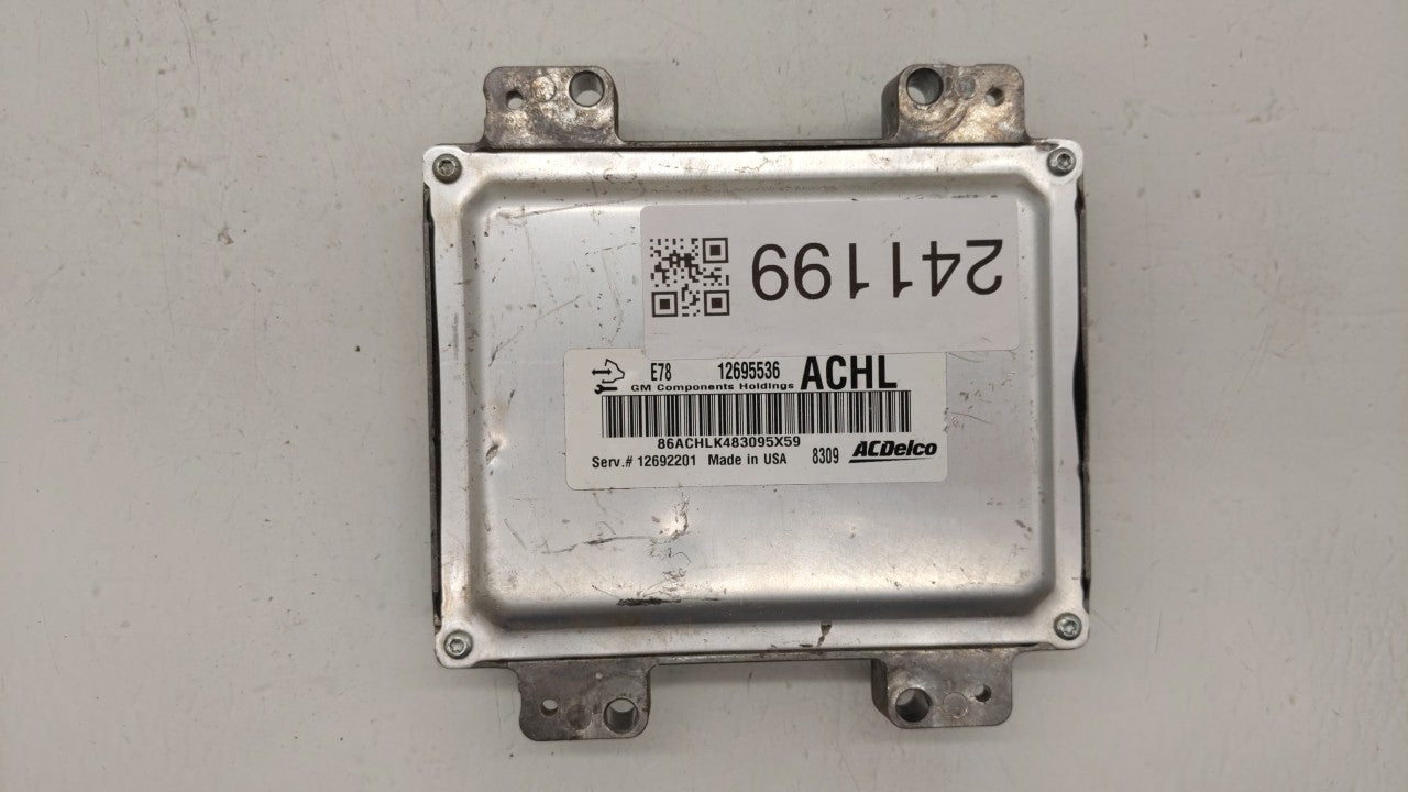 2017-2018 Chevrolet Trax PCM Engine Control Computer ECU ECM PCU OEM P/N:12668986 12679097, 12670309 Fits Fits 2017 2018 201