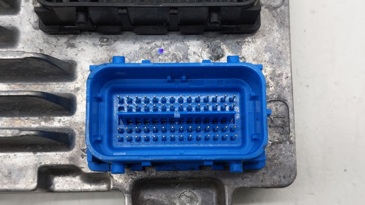 2017-2018 Chevrolet Trax PCM Engine Control Computer ECU ECM PCU OEM P/N:12685776 12668986, 12692201 Fits Fits 2017 2018 201