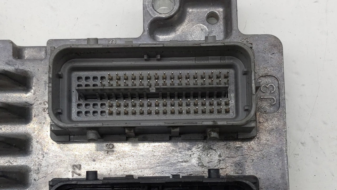 2017-2018 Chevrolet Trax PCM Engine Control Computer ECU ECM PCU OEM P/N:12685776 12668986, 12692201 Fits Fits 2017 2018 201