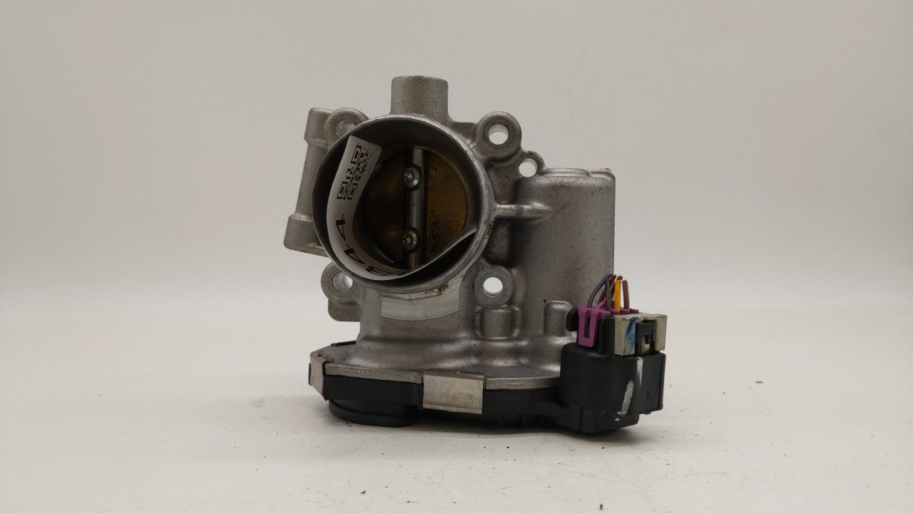 2013-2018 Chevrolet Trax Throttle Body P/N:55565489 12644239AA, 55581662 Fits Fits 2011 2012 2013 2014 2015 2016 2017 2018 2