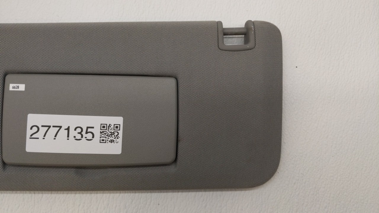 2017-2018 Chevrolet Trax Sun Visor Shade Replacement Driver Left Mirror Fits Fits 2017 2018 OEM Used Auto Parts - Oemusedaut