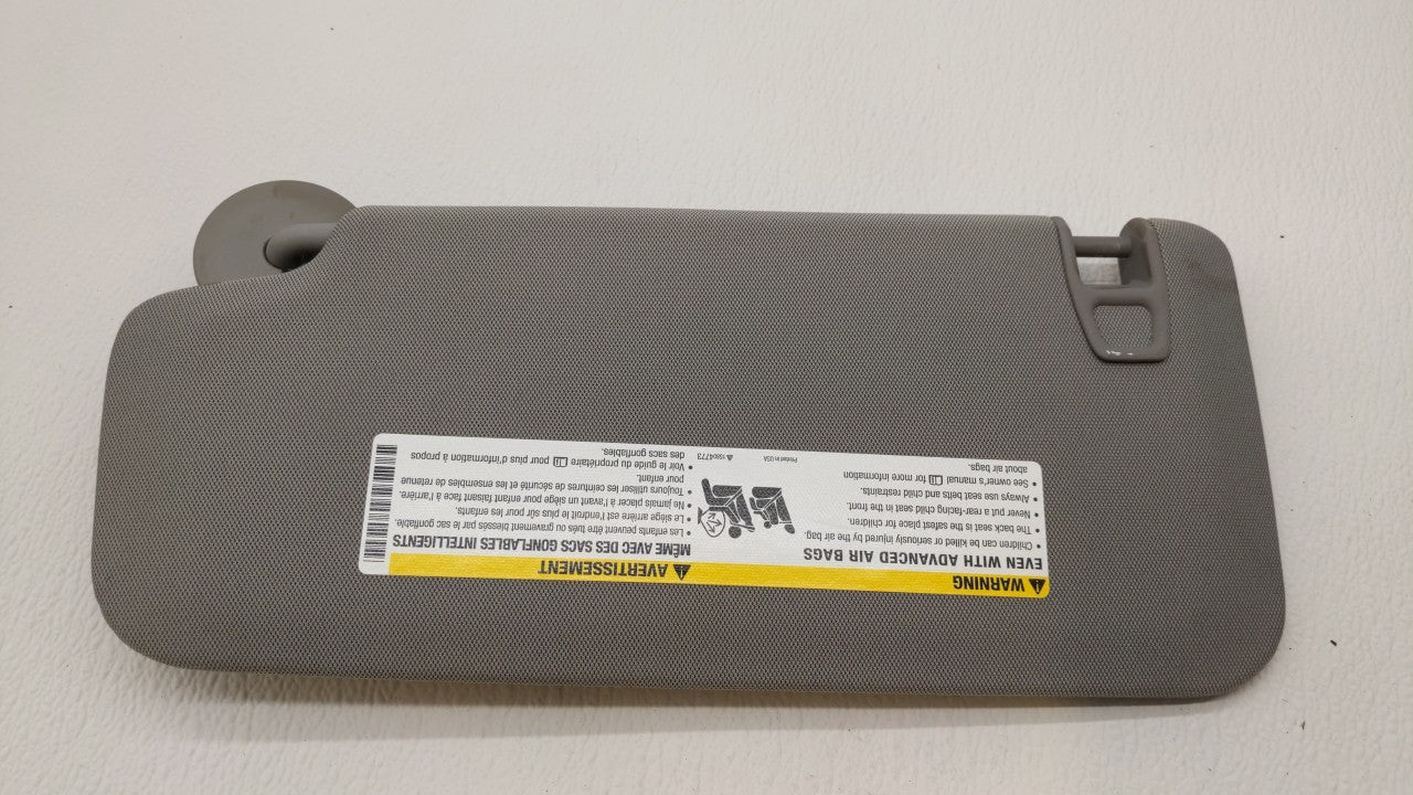 2017-2018 Chevrolet Trax Sun Visor Shade Replacement Passenger Right Mirror Fits Fits 2017 2018 OEM Used Auto Parts - Oemuse