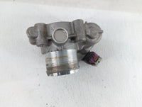 2013-2018 Chevrolet Trax Throttle Body P/N:55565489 55581662 Fits Fits 2011 2012 2013 2014 2015 2016 2017 2018 2019 OEM Used