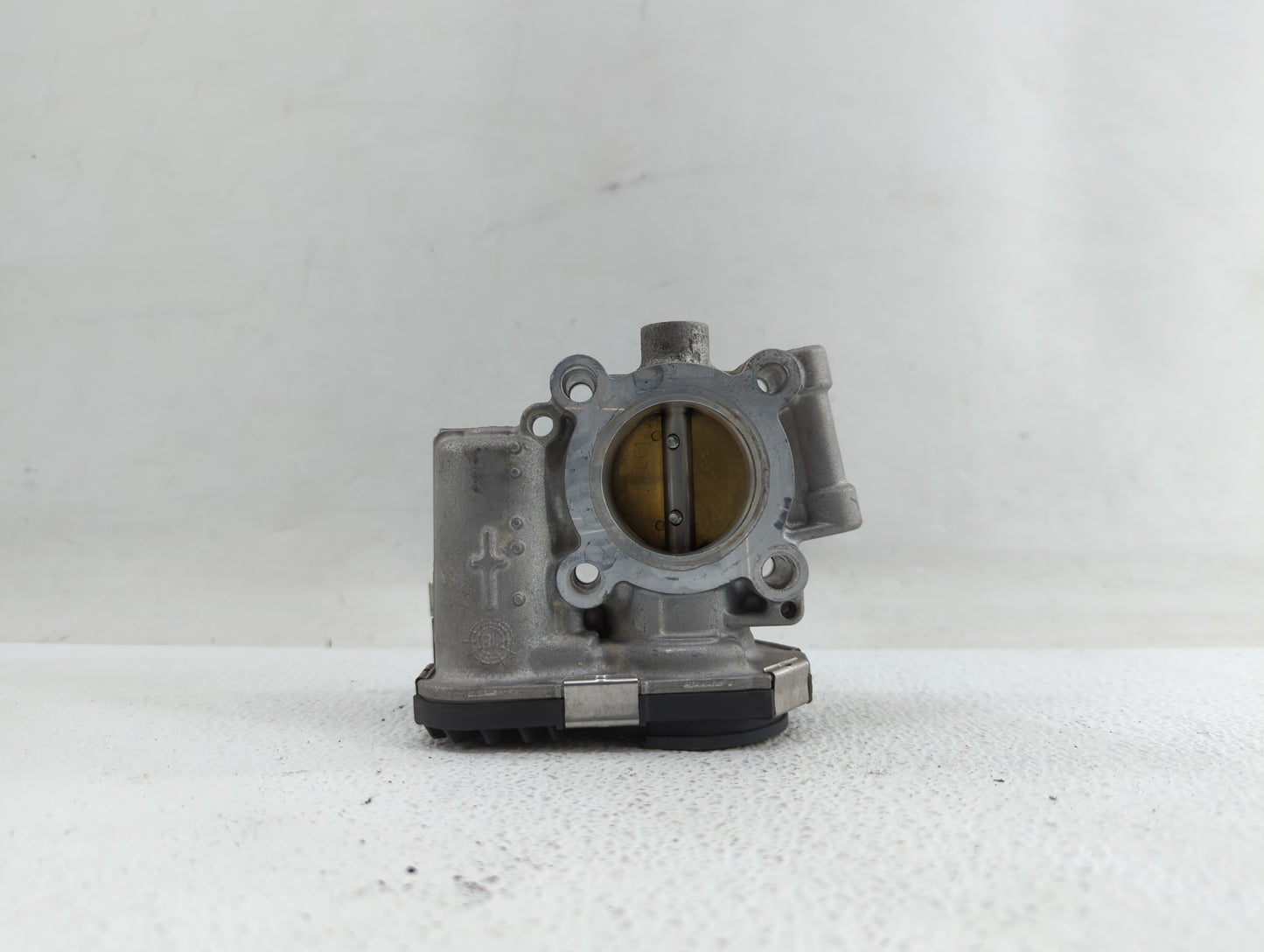 2013-2018 Chevrolet Trax Throttle Body P/N:55565489 55581662 Fits Fits 2011 2012 2013 2014 2015 2016 2017 2018 2019 OEM Used