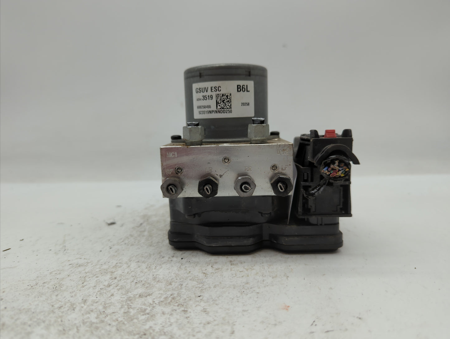2017-2018 Chevrolet Trax ABS Pump Control Module Replacement P/N:HS7A-12A650-ABB 42643519, 42520669 Fits Fits 2017 2018 2019