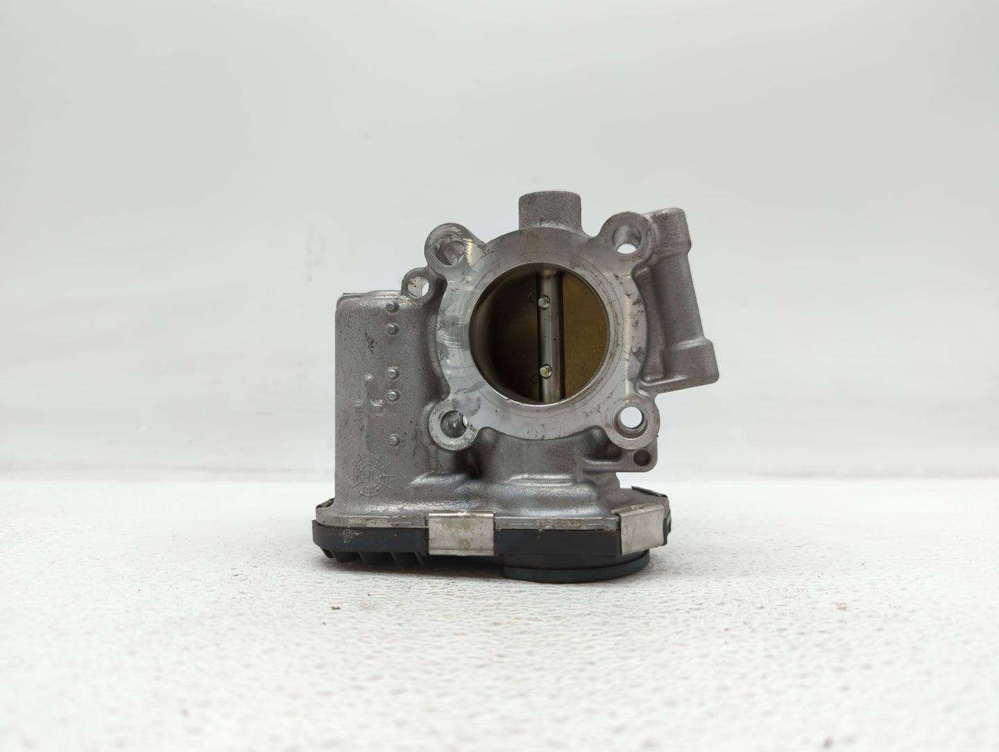 2013-2018 Chevrolet Trax Throttle Body P/N:55581662 12644239AA, 55565489 Fits Fits 2011 2012 2013 2014 2015 2016 2017 2018 2