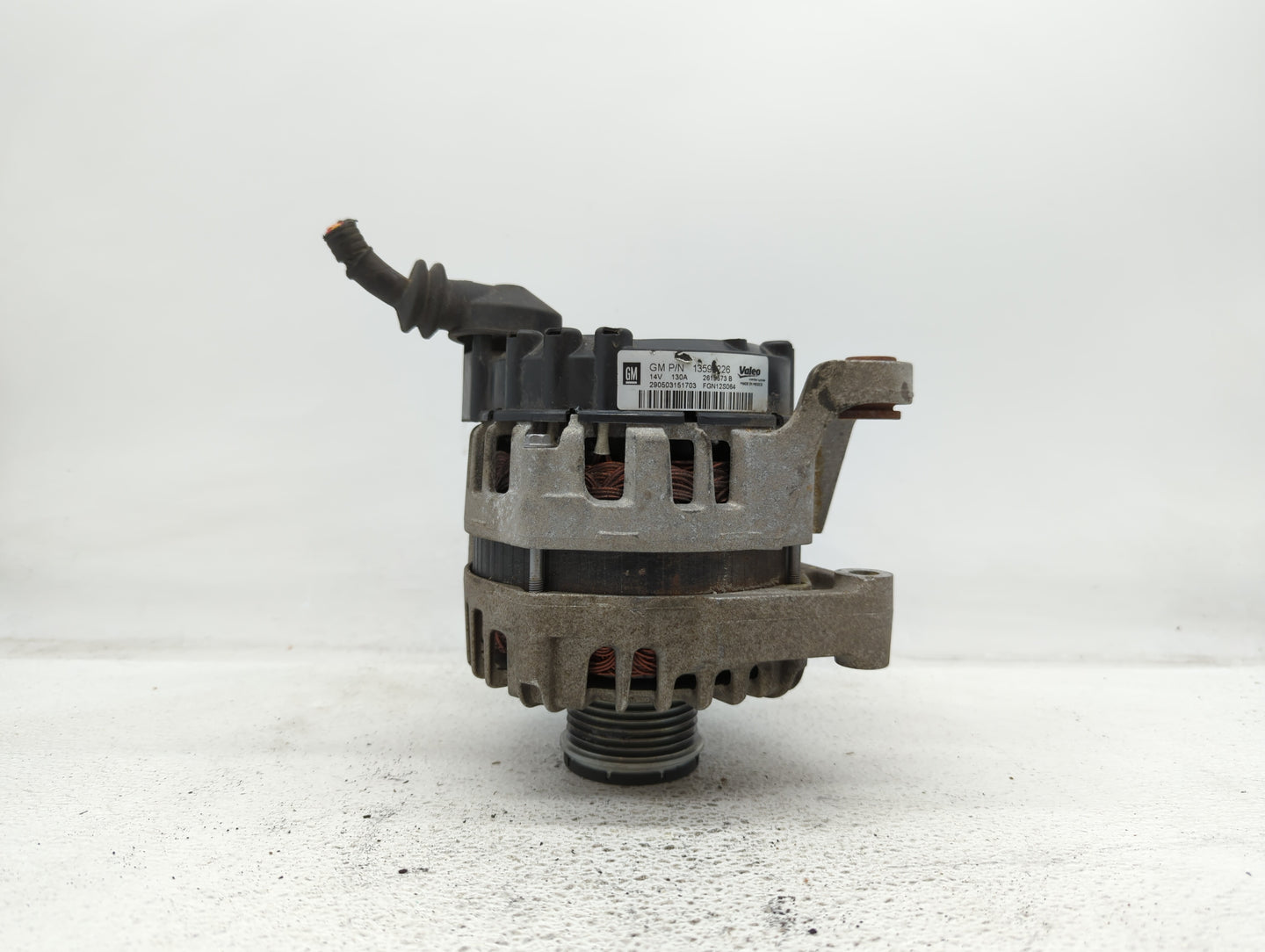 2013-2018 Chevrolet Trax Alternator Replacement Generator Charging Assembly Engine OEM P/N:13577154 13597226 Fits OEM Used A