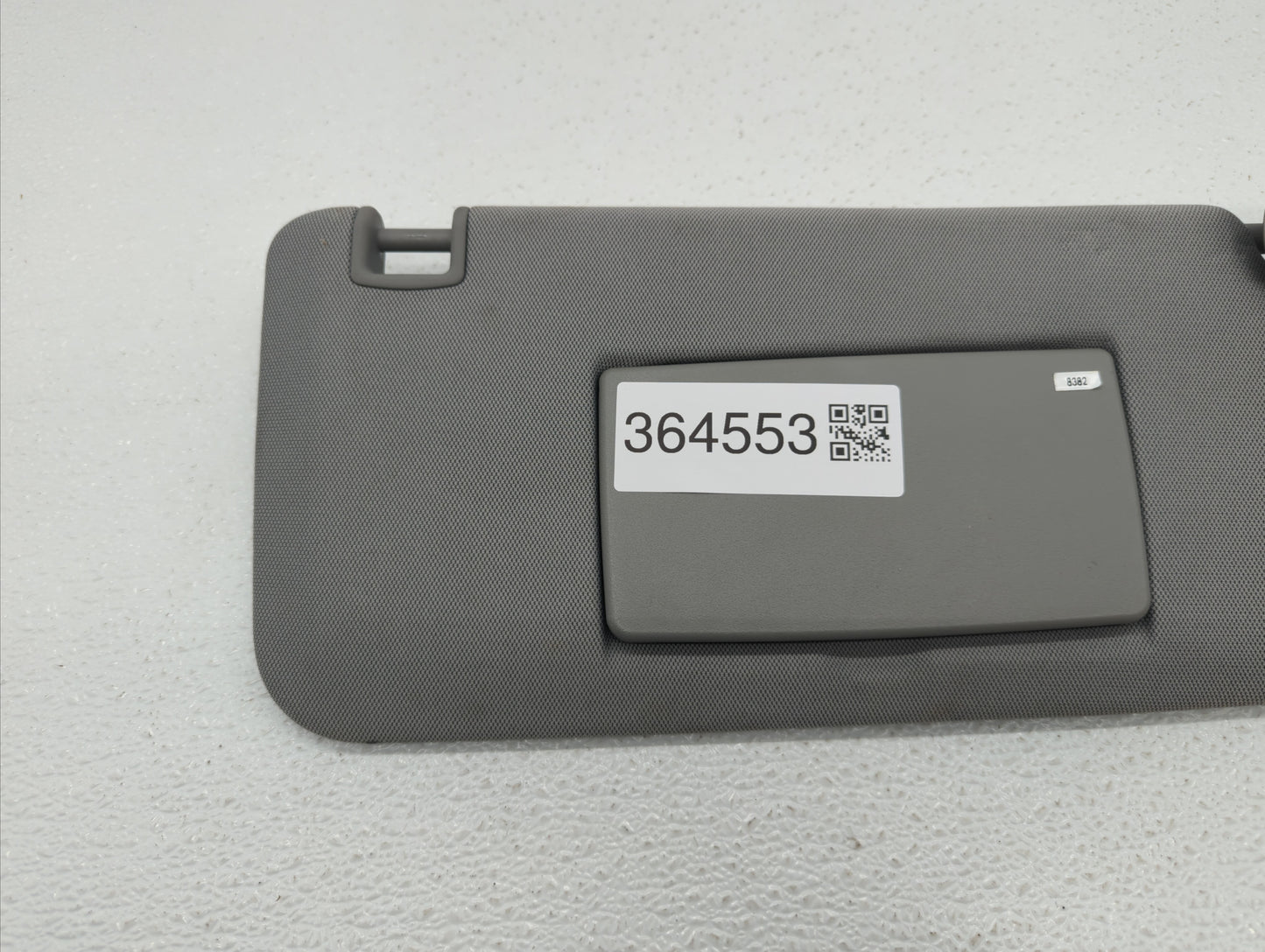 2017-2018 Chevrolet Trax Sun Visor Shade Replacement Passenger Right Mirror Fits Fits 2017 2018 OEM Used Auto Parts - Oemuse