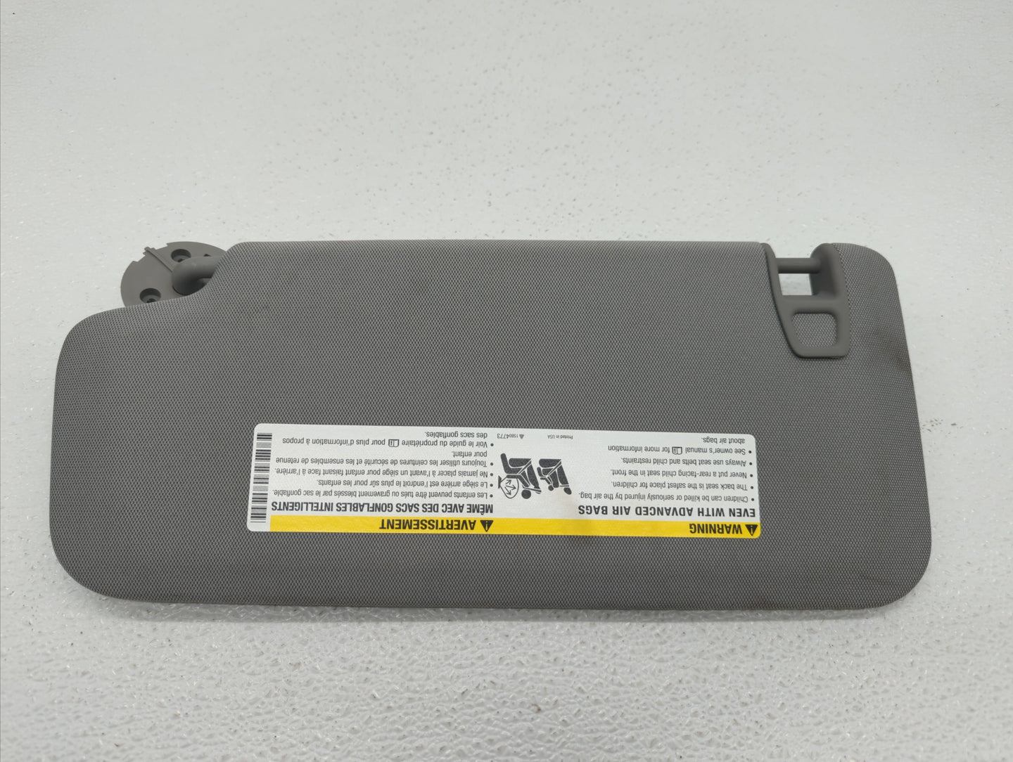 2017-2018 Chevrolet Trax Sun Visor Shade Replacement Passenger Right Mirror Fits Fits 2017 2018 OEM Used Auto Parts - Oemuse