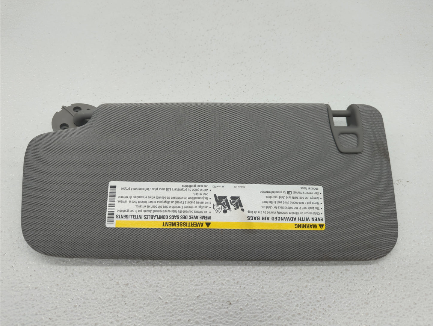 2017-2018 Chevrolet Trax Sun Visor Shade Replacement Passenger Right Mirror Fits Fits 2017 2018 OEM Used Auto Parts - Oemuse