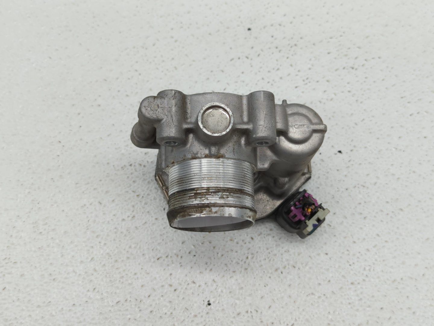 2013-2018 Chevrolet Trax Throttle Body P/N:55581662 12644239AA, 55565489 Fits Fits 2011 2012 2013 2014 2015 2016 2017 2018 2