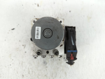 2017-2018 Chevrolet Trax ABS Pump Control Module Replacement P/N:HS7A-12A650-ABB 42643519, 42520669 Fits Fits 2017 2018 2019 OEM Used Auto Parts