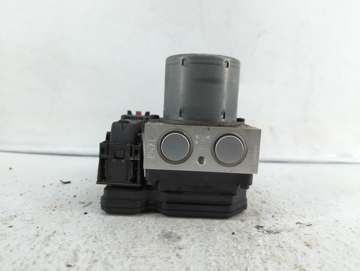 2017-2021 Chevrolet Trax Anti-Lock Brake ABS Pump Module Actuator OEM P/N:HS7A-12A650-ABB 42643519 Fits OEM Used Auto Parts 