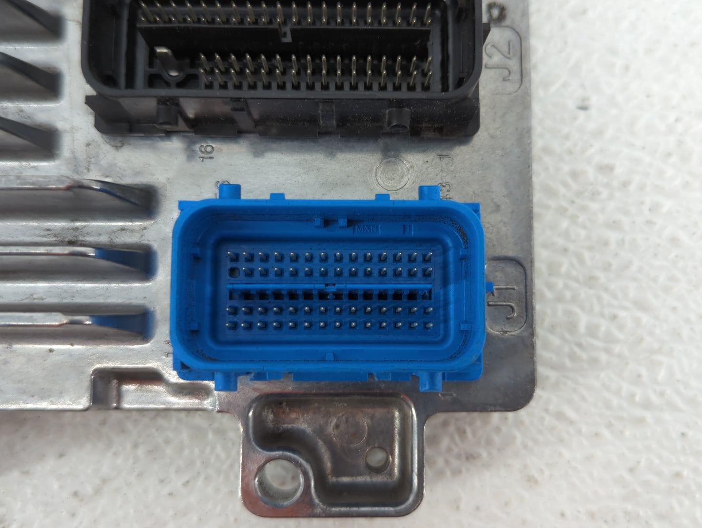 2017-2018 Chevrolet Trax PCM Engine Control Computer ECU ECM PCU OEM P/N:12697793 12706635, 12679097 Fits Fits 2017 2018 201