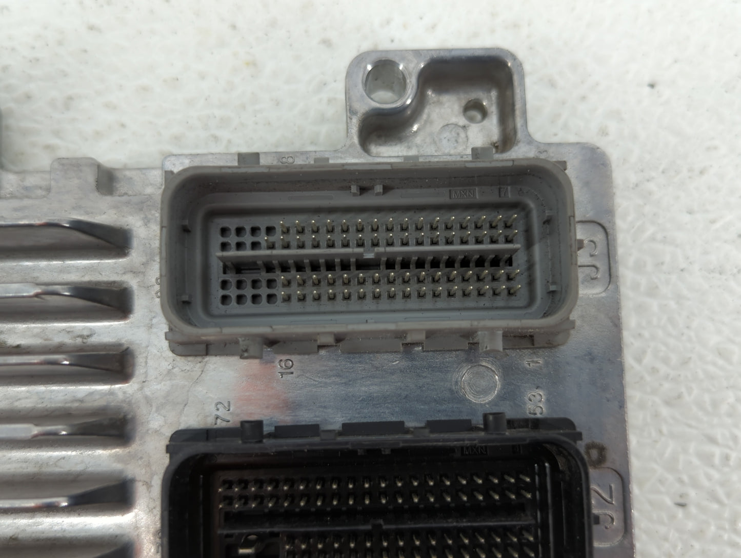 2017-2018 Chevrolet Trax PCM Engine Control Computer ECU ECM PCU OEM P/N:12697793 12706635, 12679097 Fits Fits 2017 2018 201