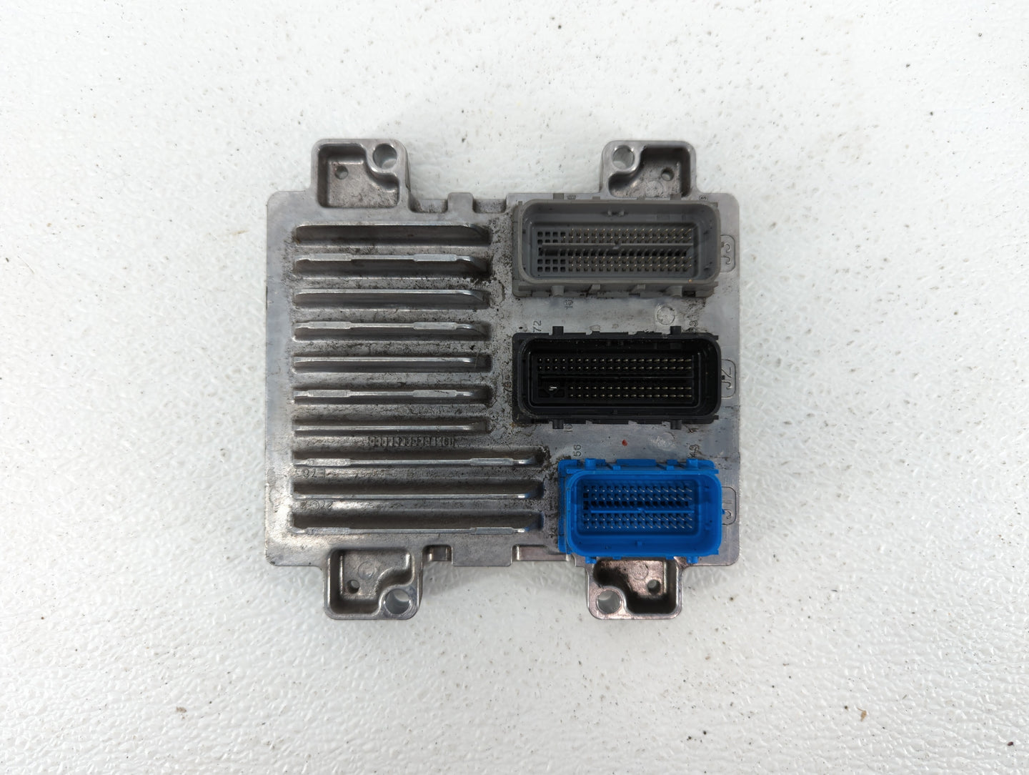 2017-2018 Chevrolet Trax PCM Engine Control Computer ECU ECM PCU OEM P/N:12697793 12706635, 12679097 Fits Fits 2017 2018 201