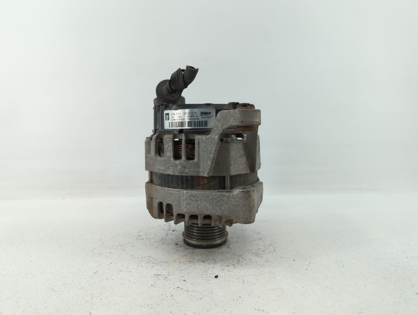 2013-2018 Chevrolet Trax Alternator Replacement Generator Charging Assembly Engine OEM P/N:13577154 13597226 Fits OEM Used A