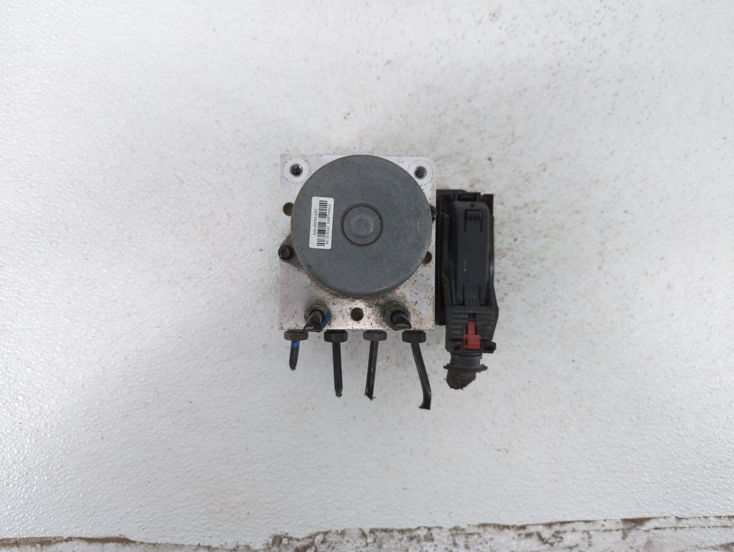 2017-2021 Chevrolet Trax ABS Pump Control Module Replacement P/N:42520669 42643519, 42563014 Fits Fits 2017 2018 2019 2020 2