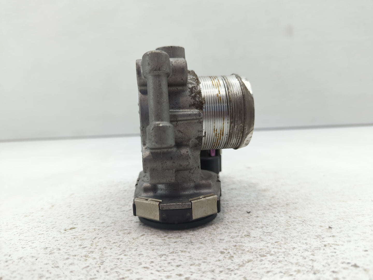 2013-2021 Chevrolet Trax Throttle Body P/N:55565489 Fits Fits 2011 2012 2013 2014 2015 2016 2017 2018 2019 2020 2021 OEM Use