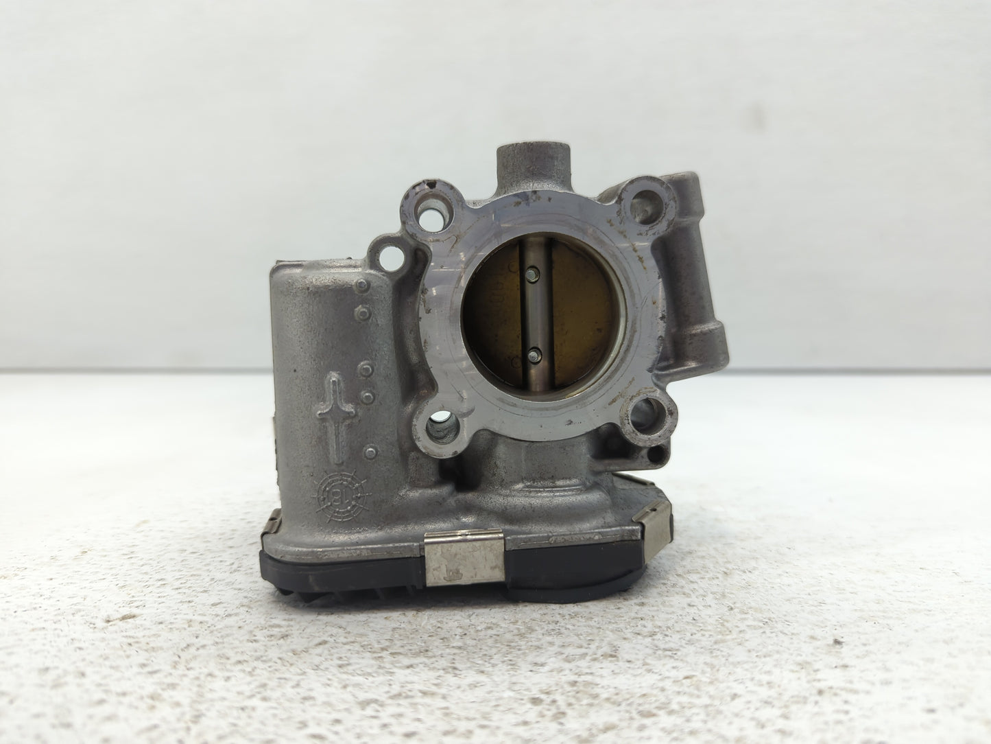 2013-2021 Chevrolet Trax Throttle Body P/N:55565489 Fits Fits 2011 2012 2013 2014 2015 2016 2017 2018 2019 2020 2021 OEM Use