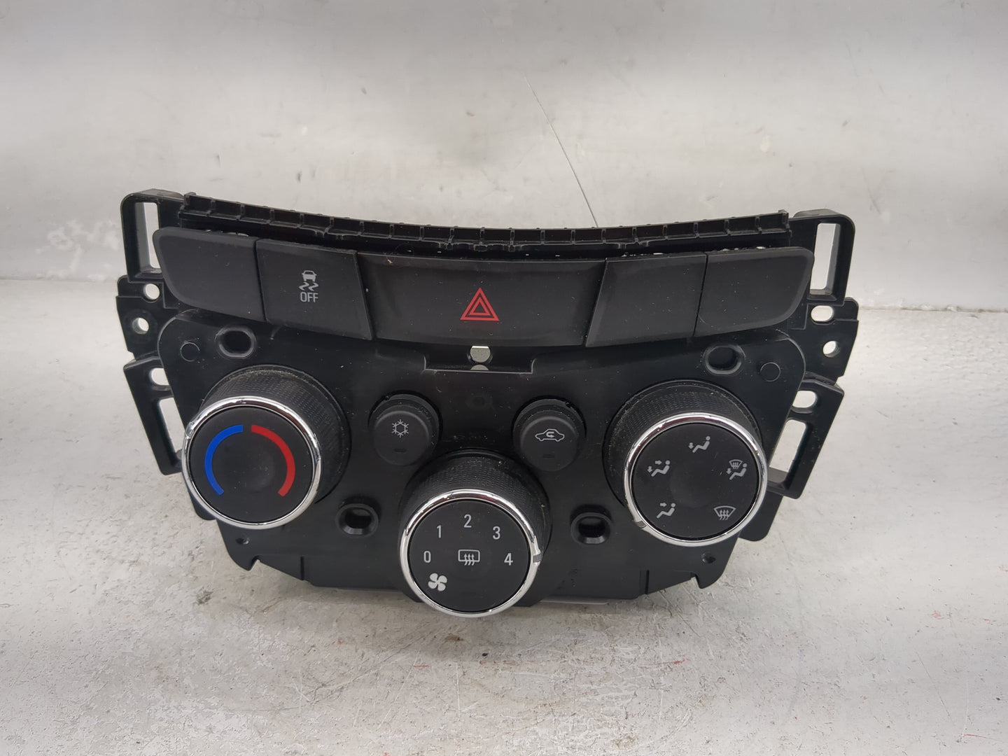 2017-2021 Chevrolet Trax Climate Control Module Temperature AC/Heater Replacement P/N:42588188 Fits Fits 2017 2018 2019 2020
